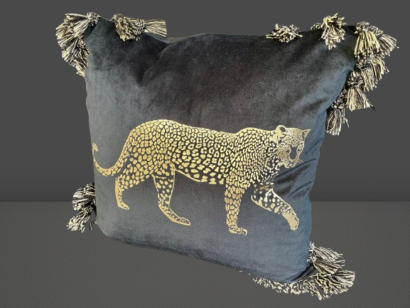 KISS Wild & Elegant  Gold Panther on Black Velvet