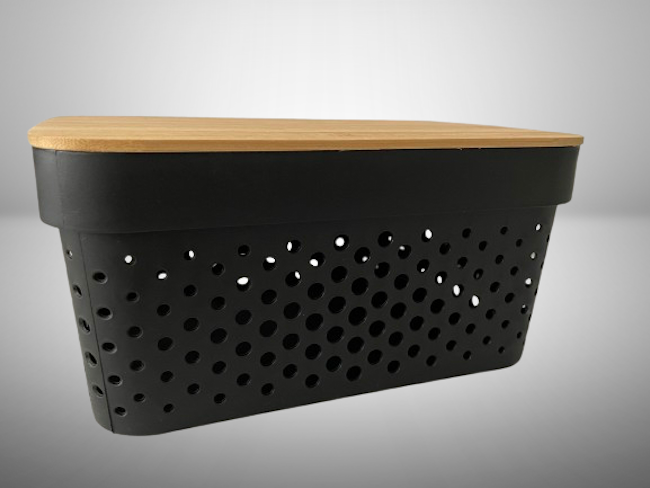 Schwarze Storage Box mit perforierter Lochstruktur und FSC® Bambusdeckel für stilvolle Küchenorganisation.