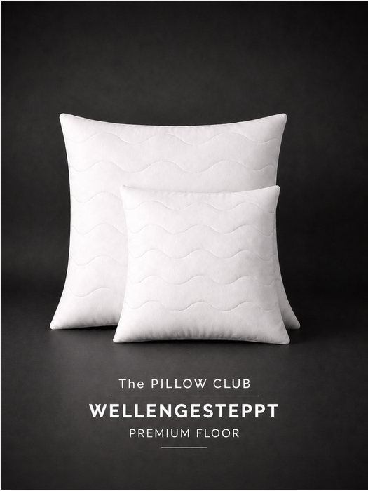 2er Set weiße quadratische wellengesteppte Füllkissen von The PILLOW CLUB im PREMIUM FLOOR