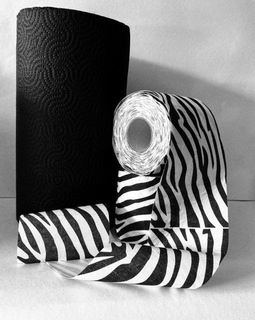 ZEBRA ONE Design Toilettenpapier im Schwarz-Weiß-Zebra-Design von NO SHAME