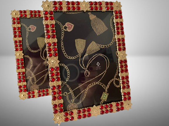 Frame Object · Red & Gold - Jewel Edition