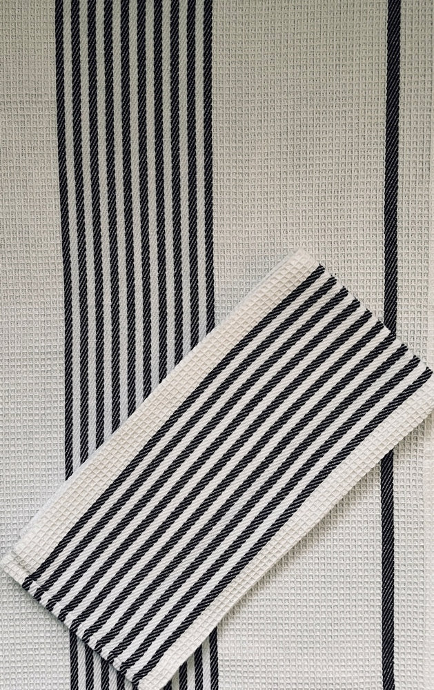 TEXTILE Code Angle Line Geschirrtuch 3er Set Schwarz-Weiß