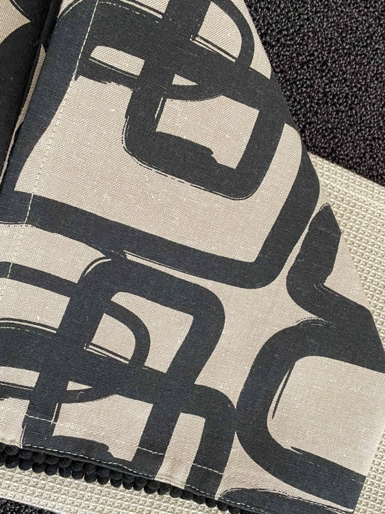 TEXTILE Code Black Interlock – Geschirrtuch Set Schwarz & Sand | IT_IS IN