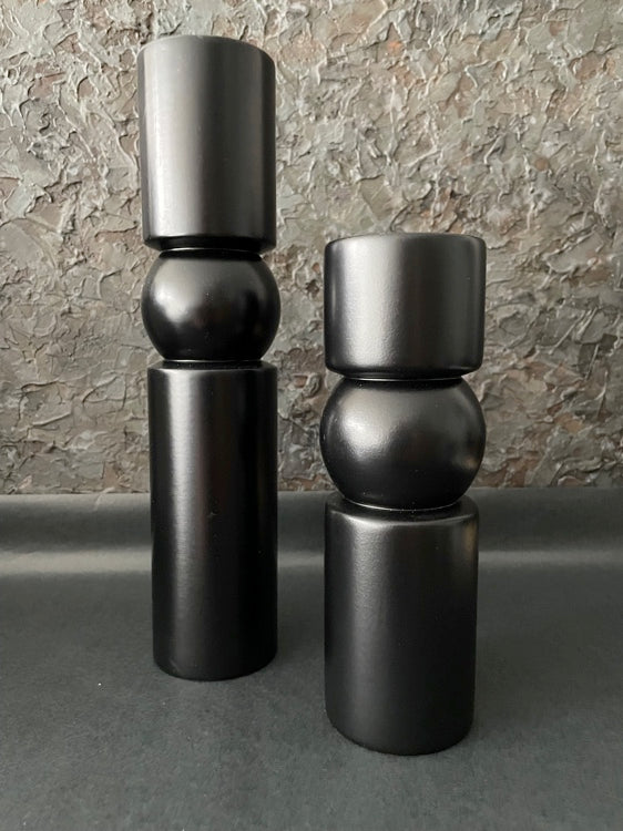 Kerzenhalter - Design Statement - Holz Black & White