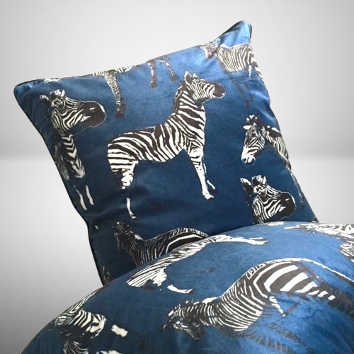 KISS Wild & Elegant Zebra Motion Samt-Optik