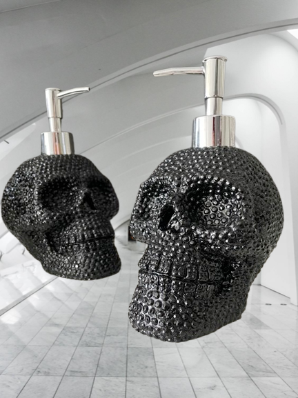 BLACK SKULL Seifenspender
